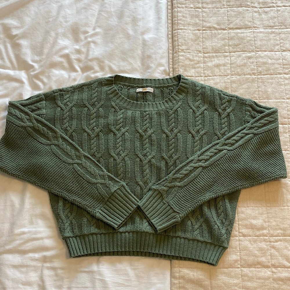 American Eagle green lightweight sweater